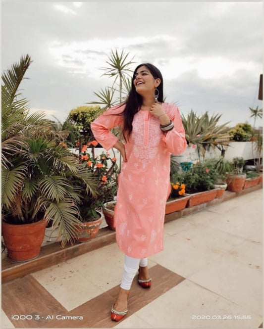 Voil cotton kurta with beautiful bakhiya chikankari handwork